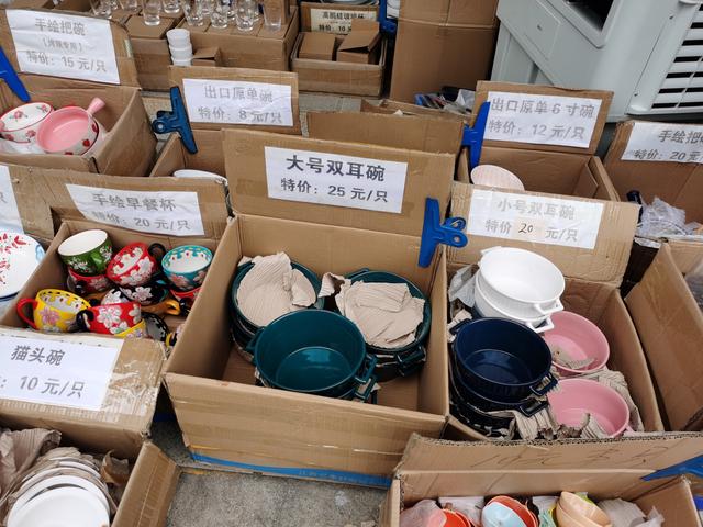 廣州南泰日用品批發市場為何成為網紅打卡地？三大魅力解析